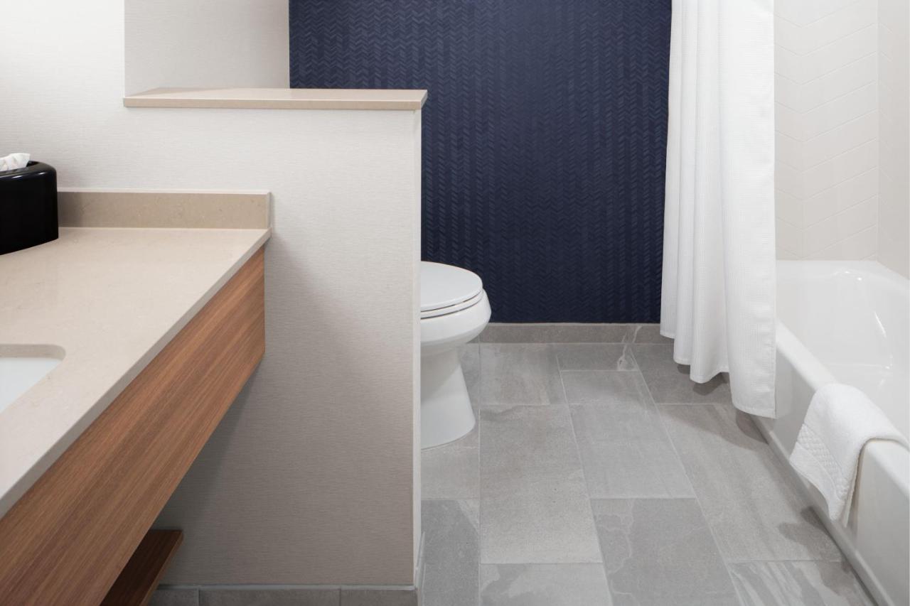Fairfield By Marriott Inn & Suites Whitsett Greensboro East エクステリア 写真