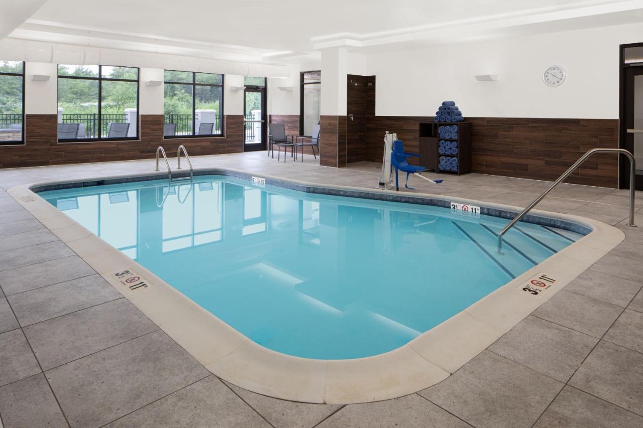 Fairfield By Marriott Inn & Suites Whitsett Greensboro East エクステリア 写真